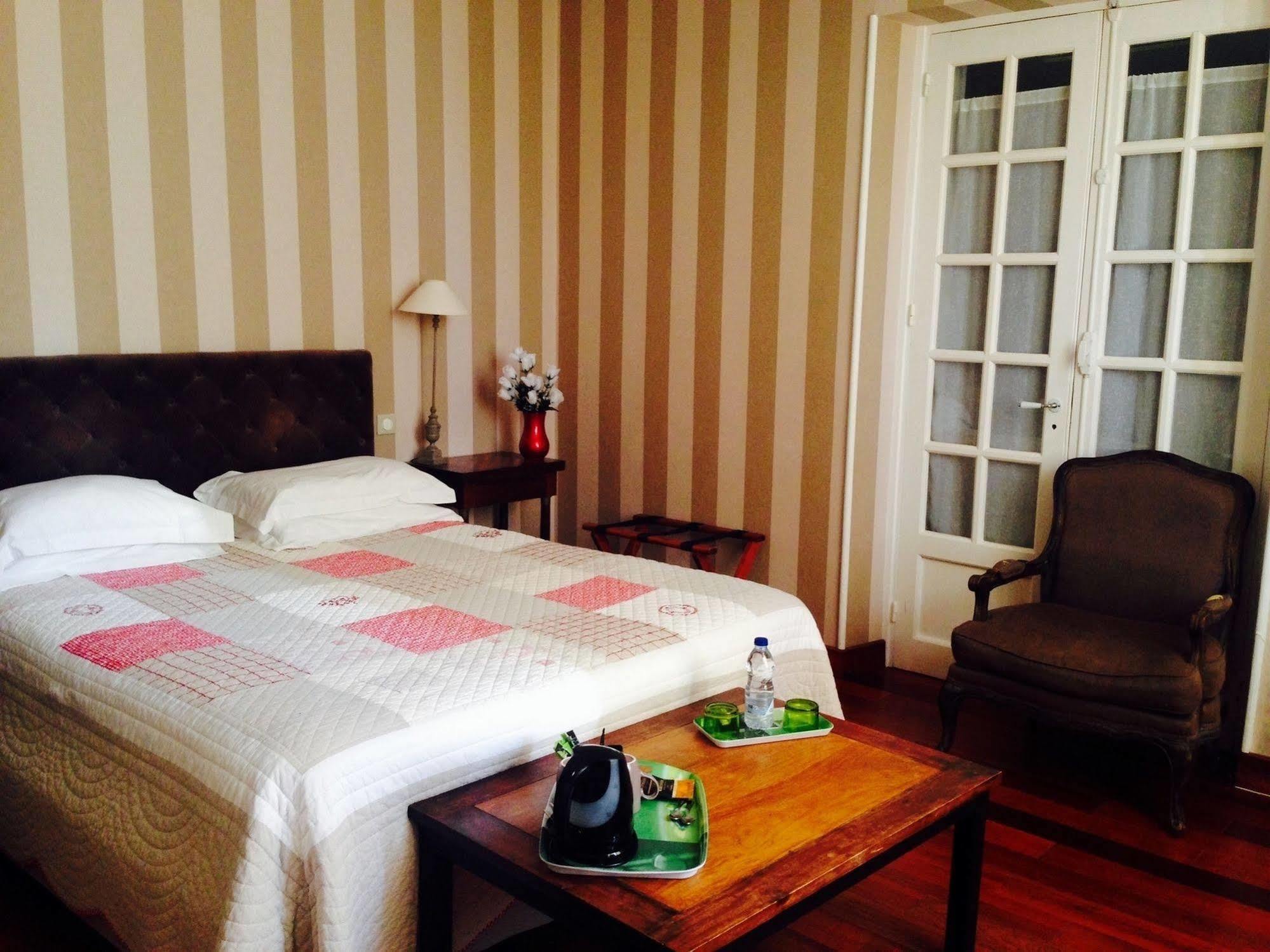 Hotel La Villa Saint-Pierre-dʼIrube Eksteriør billede