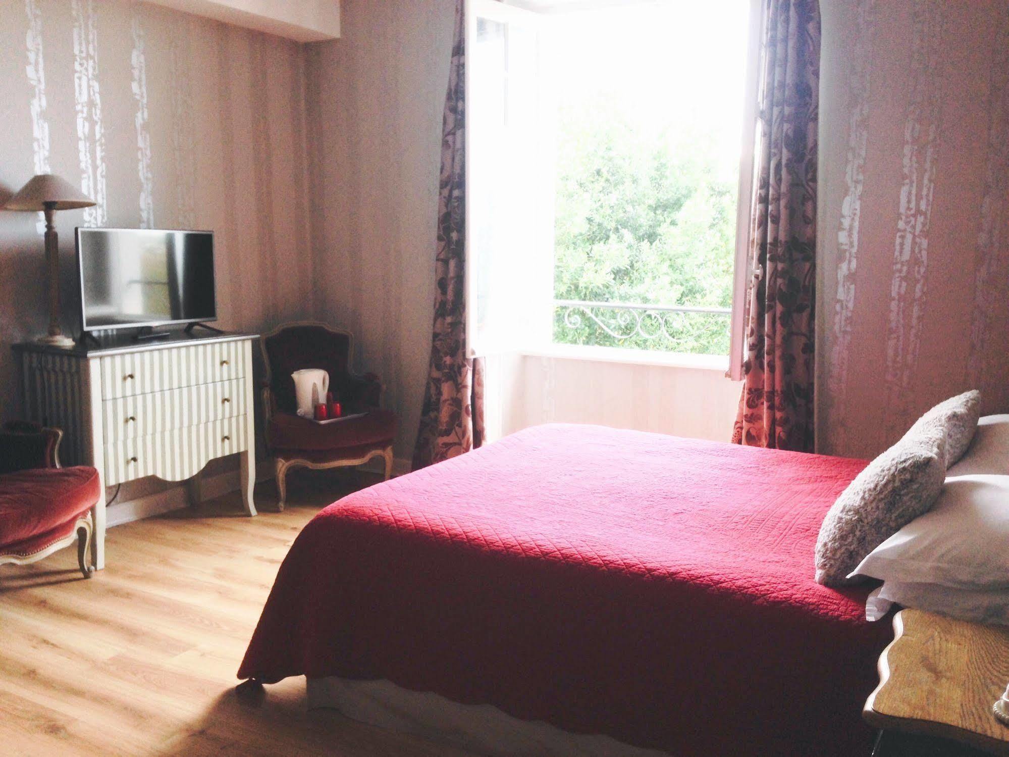 Hotel La Villa Saint-Pierre-dʼIrube Eksteriør billede