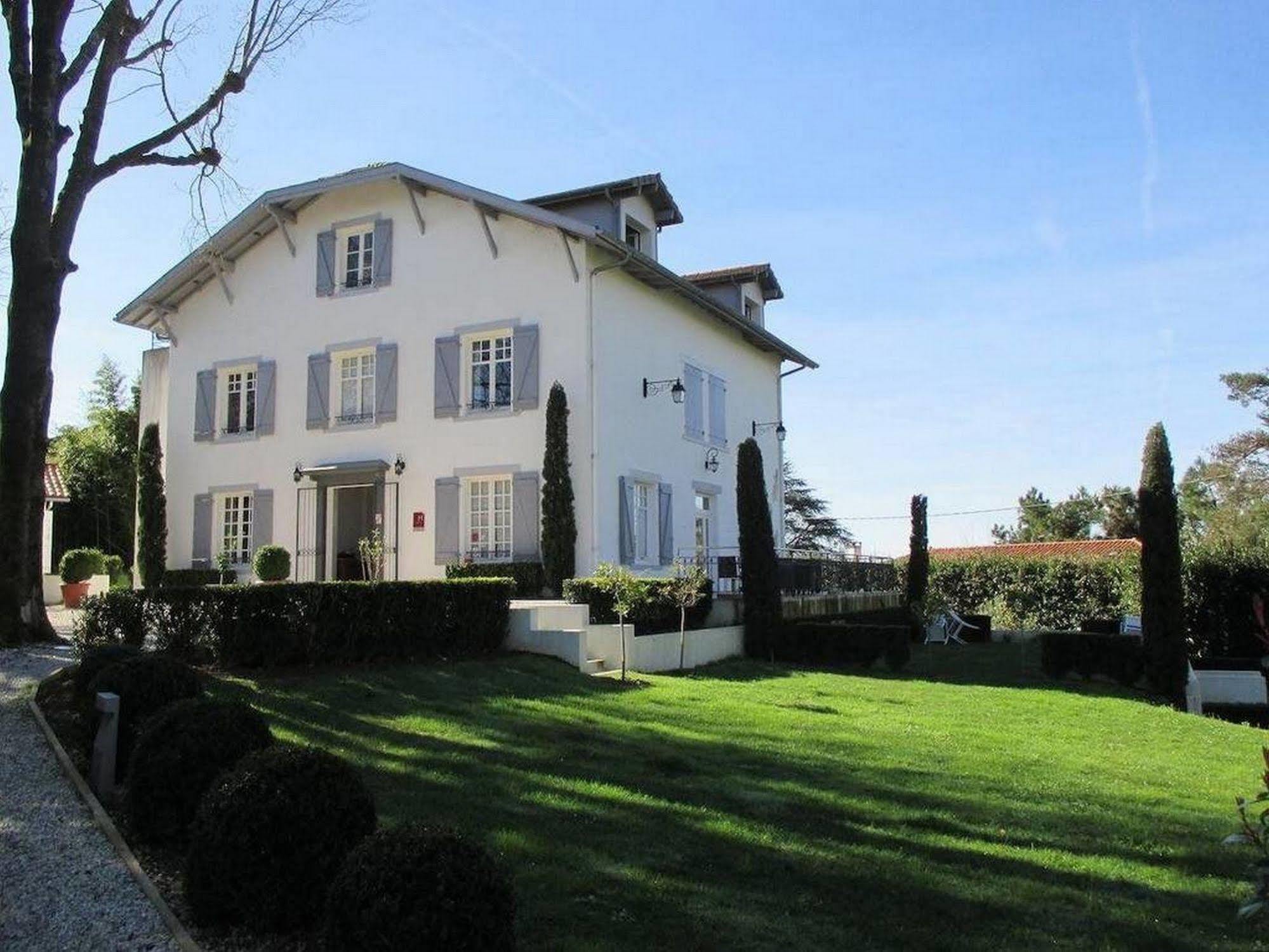 Hotel La Villa Saint-Pierre-dʼIrube Eksteriør billede